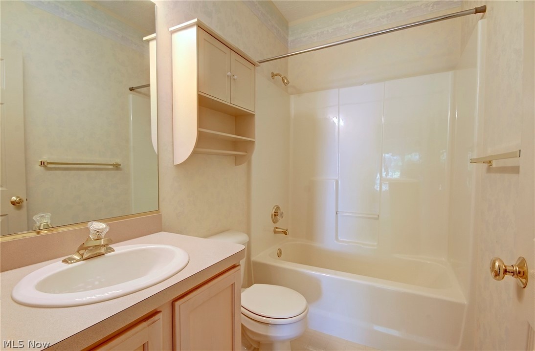 4256 Turtleback Cove Avon, OH 44011 - Photo 18 of 31