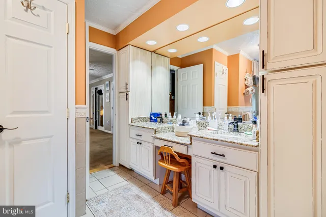 $790,000 | 16970 Teagues Point Road, Hughesville, MD 20637