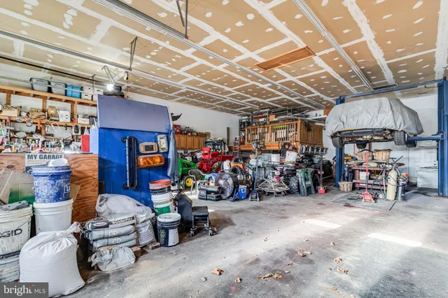 $790,000 | 16970 Teagues Point Road, Hughesville, MD 20637