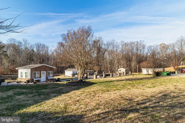 $790,000 | 16970 Teagues Point Road, Hughesville, MD 20637