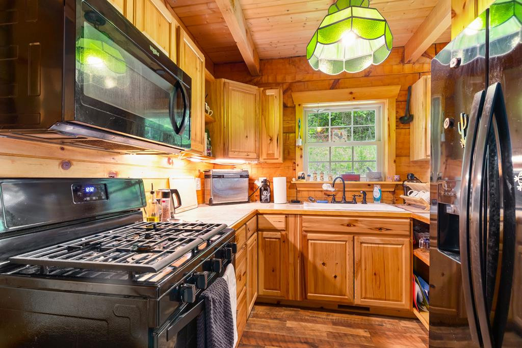 1374 Long Branch Road Marble, NC 28905 - Photo 21 of 54