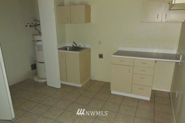 20135 Southeast 145th Street Renton, WA 98059 - Photo 7 of 16