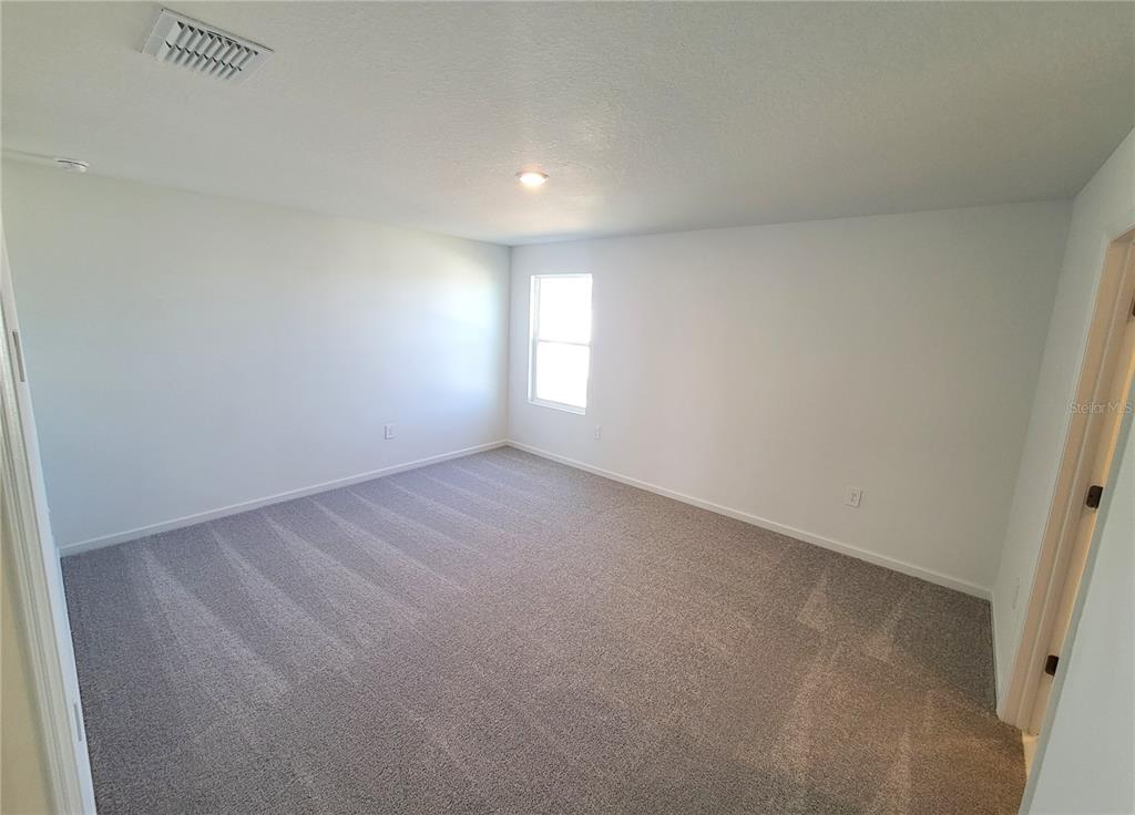 3147 Totem Road Eagle Lake, FL 33839 - Photo 9 of 18 a view of empty room