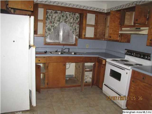 55 Eugene Street Jemison, AL 35085 - Photo 3 of 8