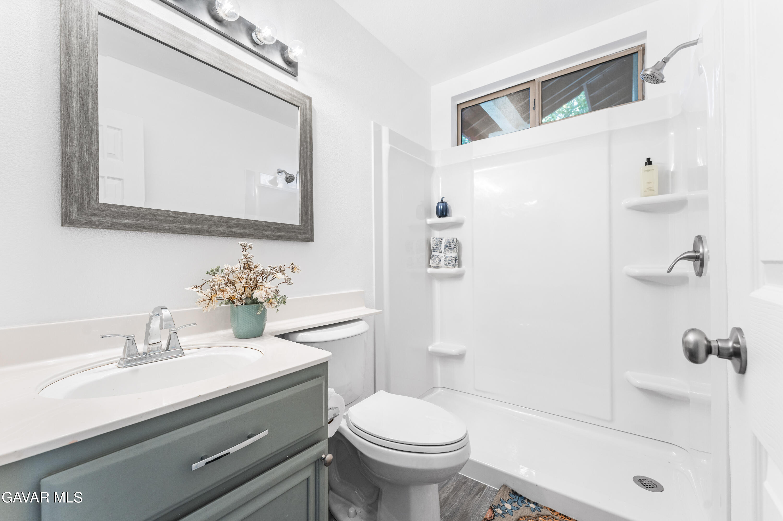 634 Beverly Court Lancaster, CA 93535 - Photo 16 of 32 Beverly Ct-25