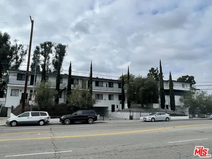$1,995,000 | 12111 South Figueroa Street, Los Angeles, CA 90061