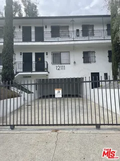 $1,995,000 | 12111 South Figueroa Street, Los Angeles, CA 90061