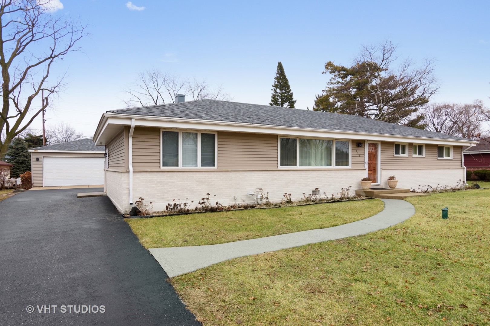 117 Mandel Lane Prospect Heights, IL 60070 - Photo 1 of 17