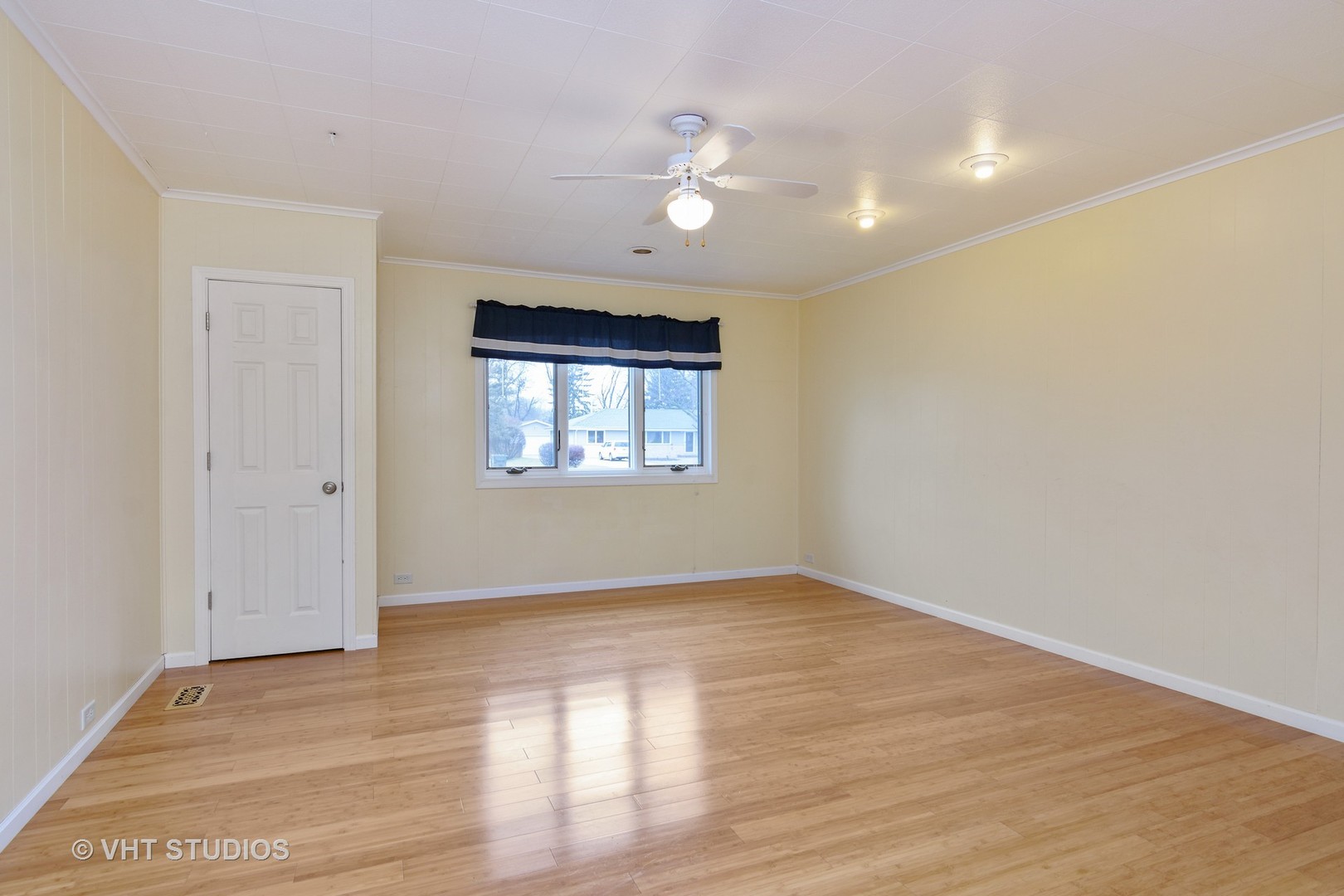 117 Mandel Lane Prospect Heights, IL 60070 - Photo 5 of 17