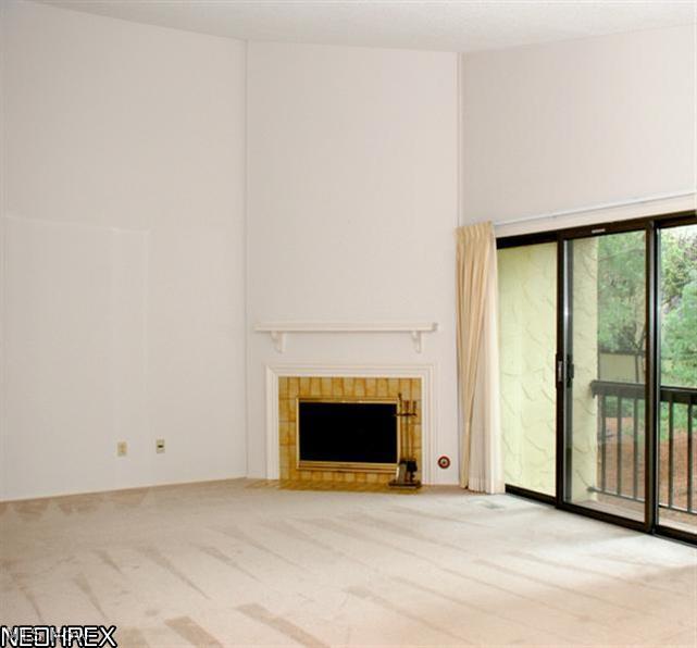 747 Hampton Ridge Drive Akron, OH 44313 - Photo 3 of 22 Gallery Image 3