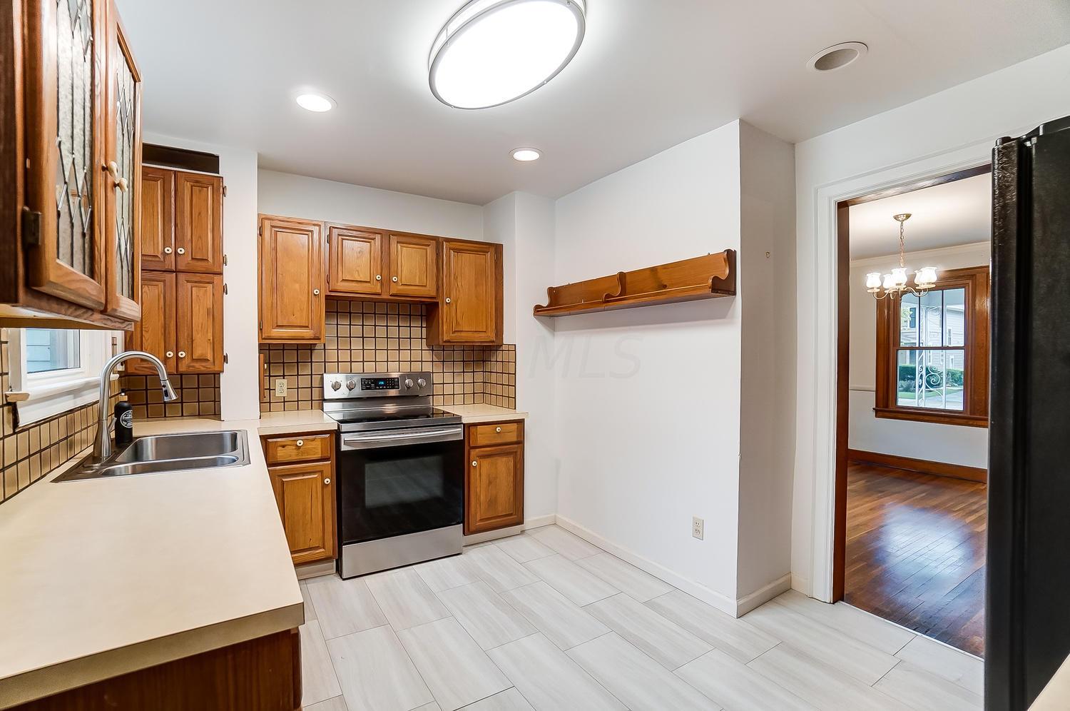 38 Blenheim Road Columbus, OH 43214 - Photo 13 of 47 Gallery Image 13