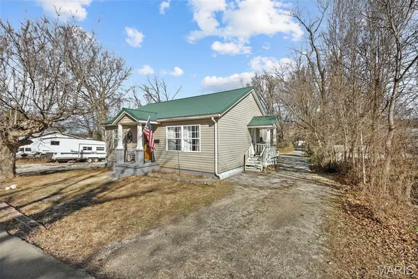 $179,500 | 607 Nicholson Drive, Potosi, MO 63664
