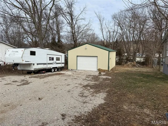 $189,900 | 607 Nicholson Drive, Potosi, MO 63664