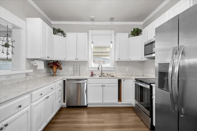 $325,000 | 1327 North Howard Street, Spokane, WA 99201