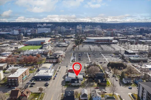 $325,000 | 1327 North Howard Street, Spokane, WA 99201