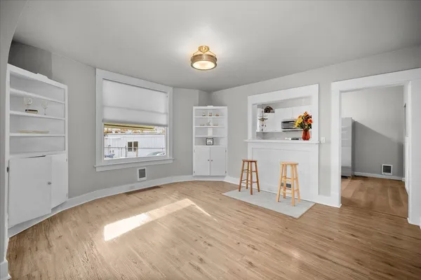 $325,000 | 1327 North Howard Street, Spokane, WA 99201