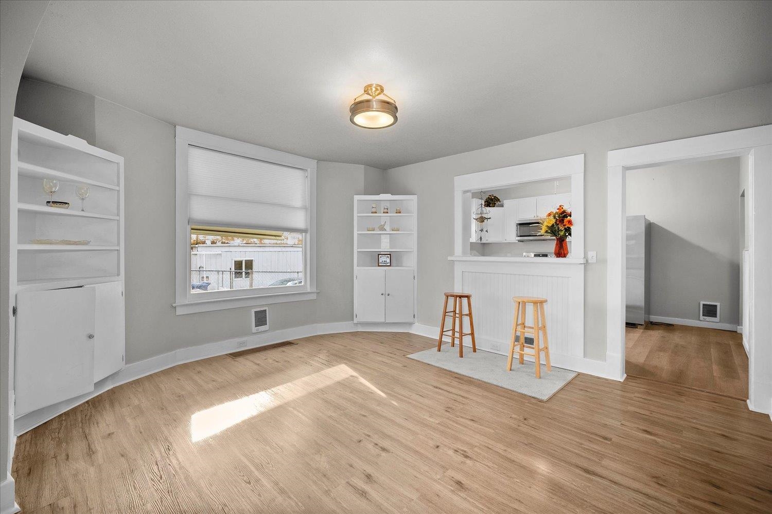 1327 North Howard Street Spokane, WA 99201 - Photo 8 of 37