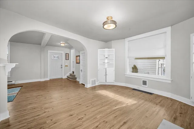 $325,000 | 1327 North Howard Street, Spokane, WA 99201