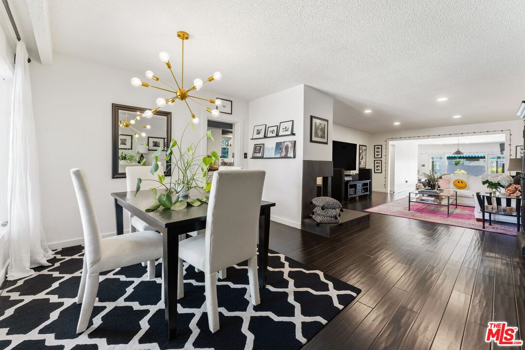 1903 Preuss Road Los Angeles, CA 90034 - Photo 5 of 44 Gallery Image 5