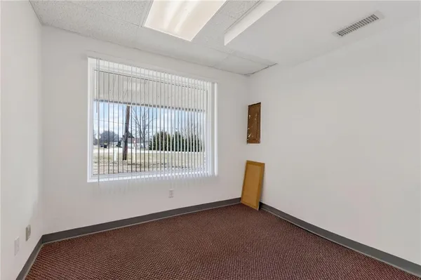 $195,000 | 275 South Washington Street, Kingston, MO 64650