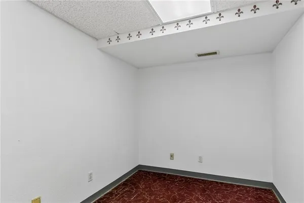 $195,000 | 275 South Washington Street, Kingston, MO 64650