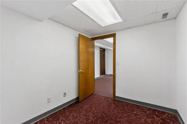 $195,000 | 275 South Washington Street, Kingston, MO 64650