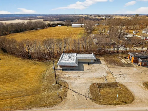 $195,000 | 275 South Washington Street, Kingston, MO 64650