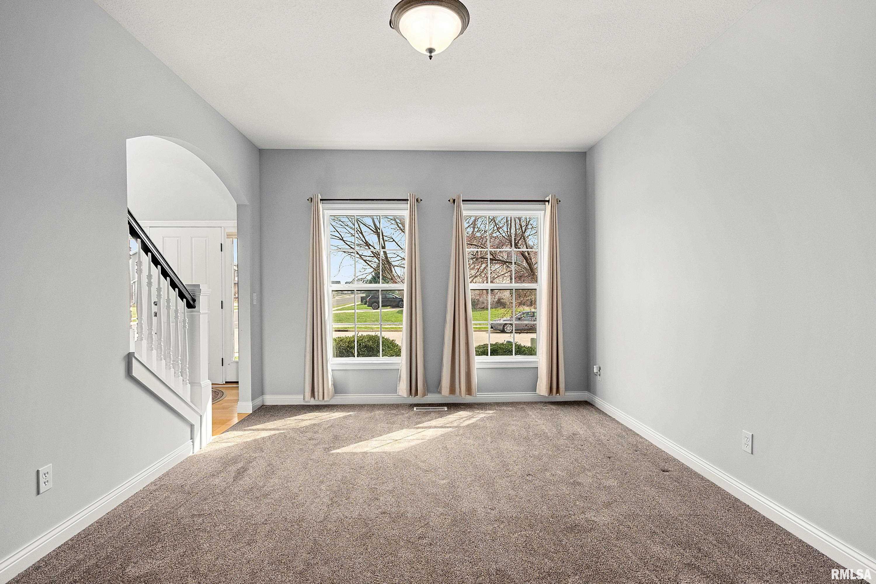 3925 West Crimson Road Dunlap, IL 61525 - Photo 13 of 44