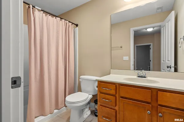 $495,000 | 3925 West Crimson Road, Dunlap, IL 61525