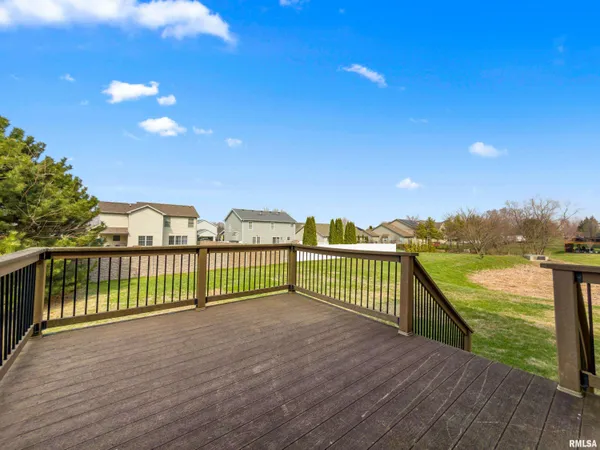 $495,000 | 3925 West Crimson Road, Dunlap, IL 61525