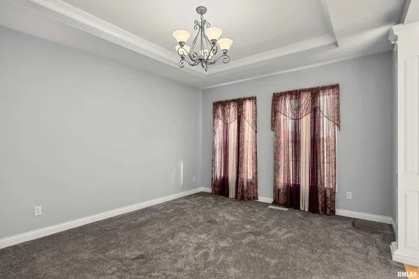 $495,000 | 3925 West Crimson Road, Dunlap, IL 61525