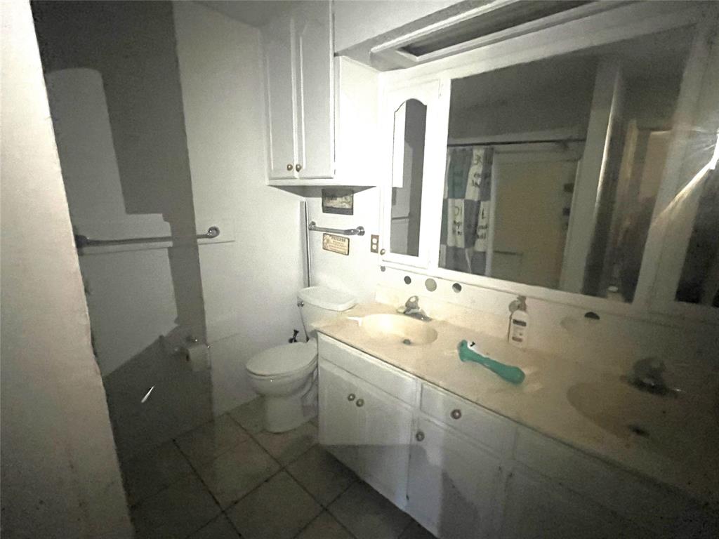 5786 West Rd R Dumas, TX 79029 - Photo 8 of 11