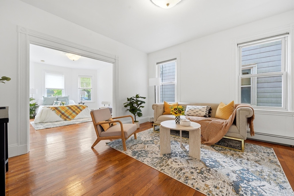 166 Chestnut Street, Unit 1 Brookline, MA 02445 - Photo 10 of 33
