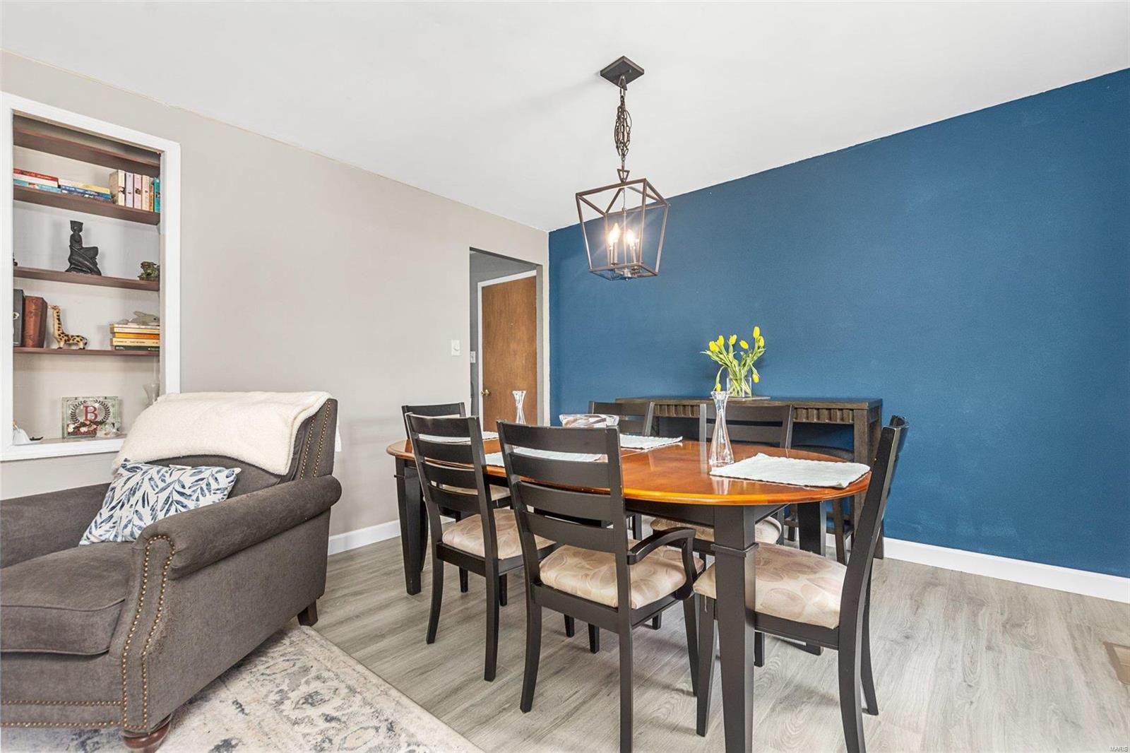 372 Novara Drive Ballwin, MO 63021 - Photo 6 of 24