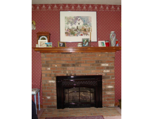 28 Lyford Road Spencer, MA 01562 - Photo 8 of 26 Gallery Image 8