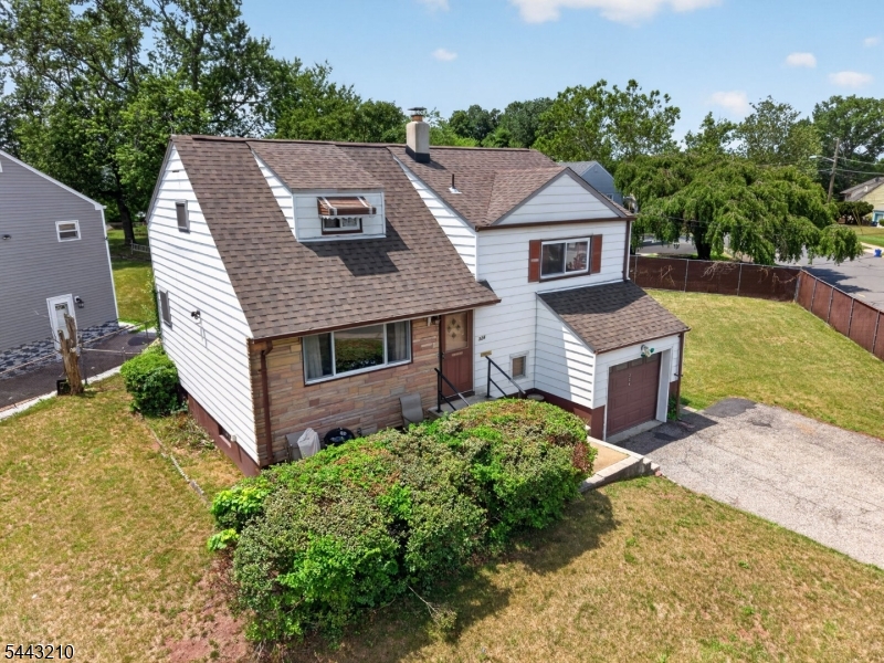 324 Ralph Street Somerset, NJ 08873 - Photo 4 of 29