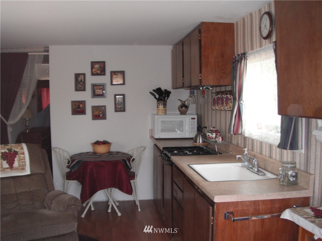 8 Washington Creek Road Chelan, WA 98816 - Photo 13 of 14