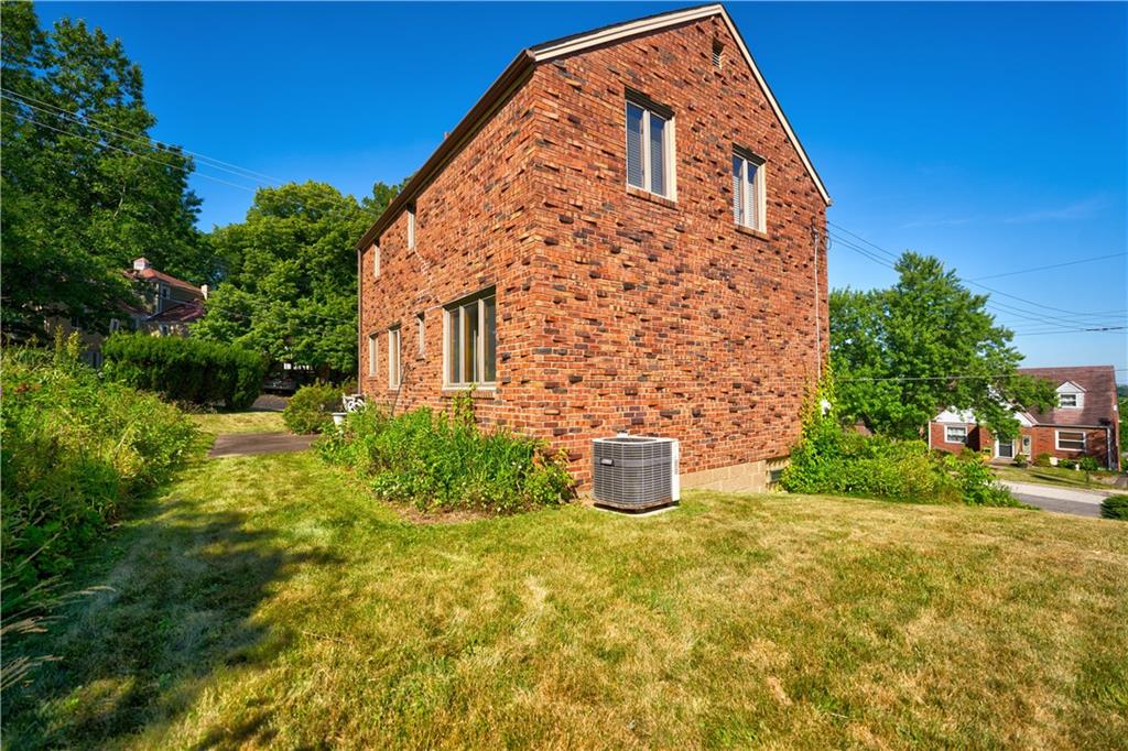 1041 Dallett Road Pittsburgh, PA 15227 - Photo 22 of 22