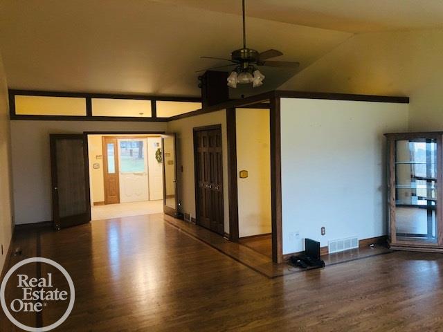 3029 Vincent Road North Street, MI 48049 - Photo 19 of 62 50032298-18.JPG
