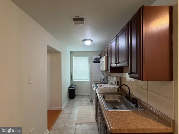 $1,300 | 2000 Orthodox Street, Unit A, Philadelphia, PA 19124
