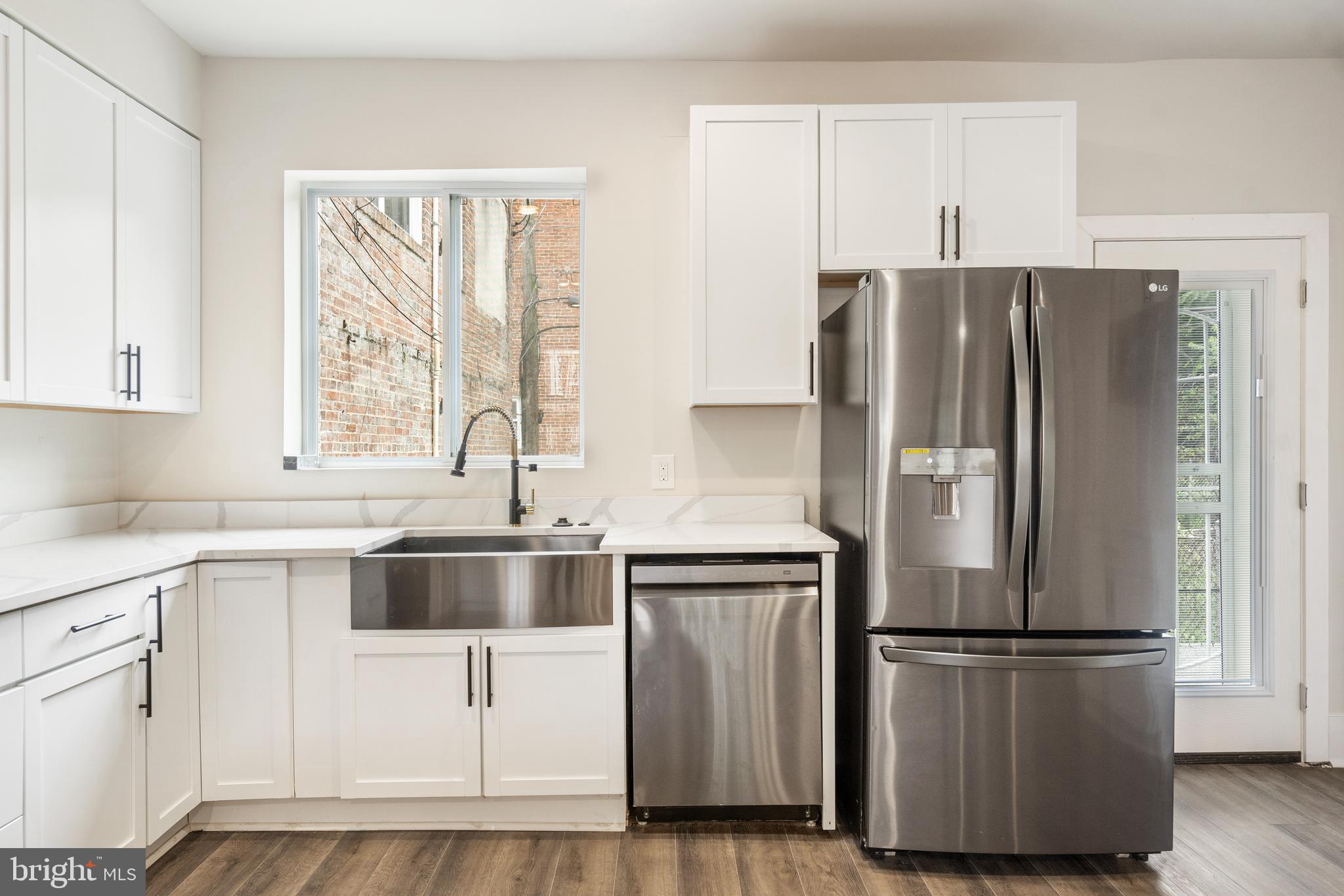 3503 Edmondson Avenue Baltimore, MD 21229 - Photo 13 of 42