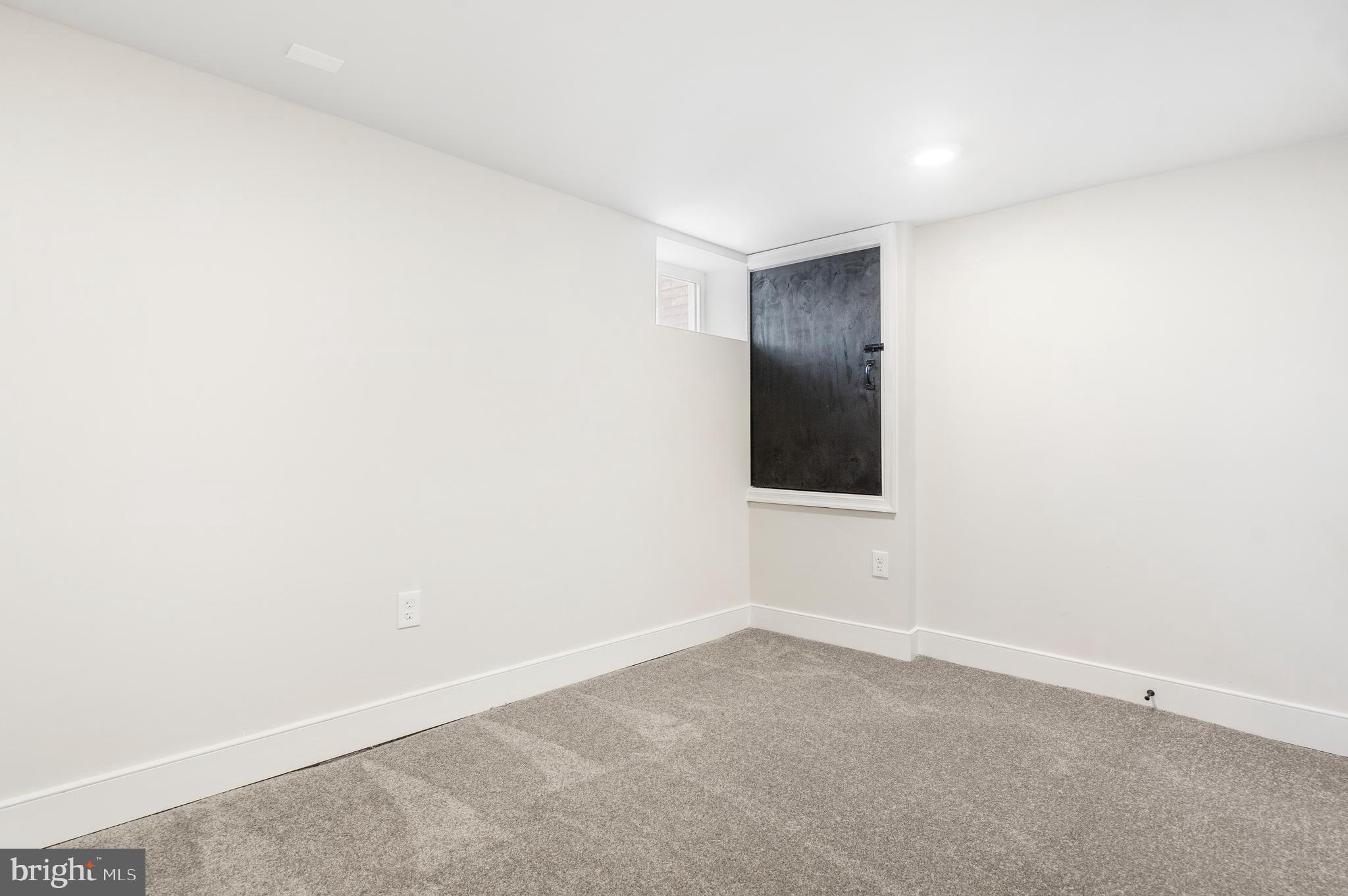 3503 Edmondson Avenue Baltimore, MD 21229 - Photo 32 of 42