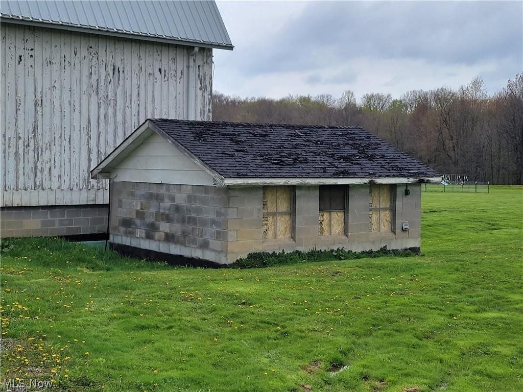 3775 Maple Road Jefferson, OH 44047 - Photo 9 of 12