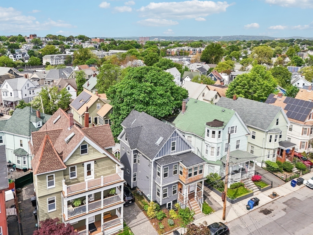 26 Robinson Street, Unit 26 Somerville, MA 02145 - Photo 28 of 29 an aerial view of residential building