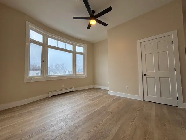 $1,600 | 408 Central Street, Unit 7, Franklin, NH 03235