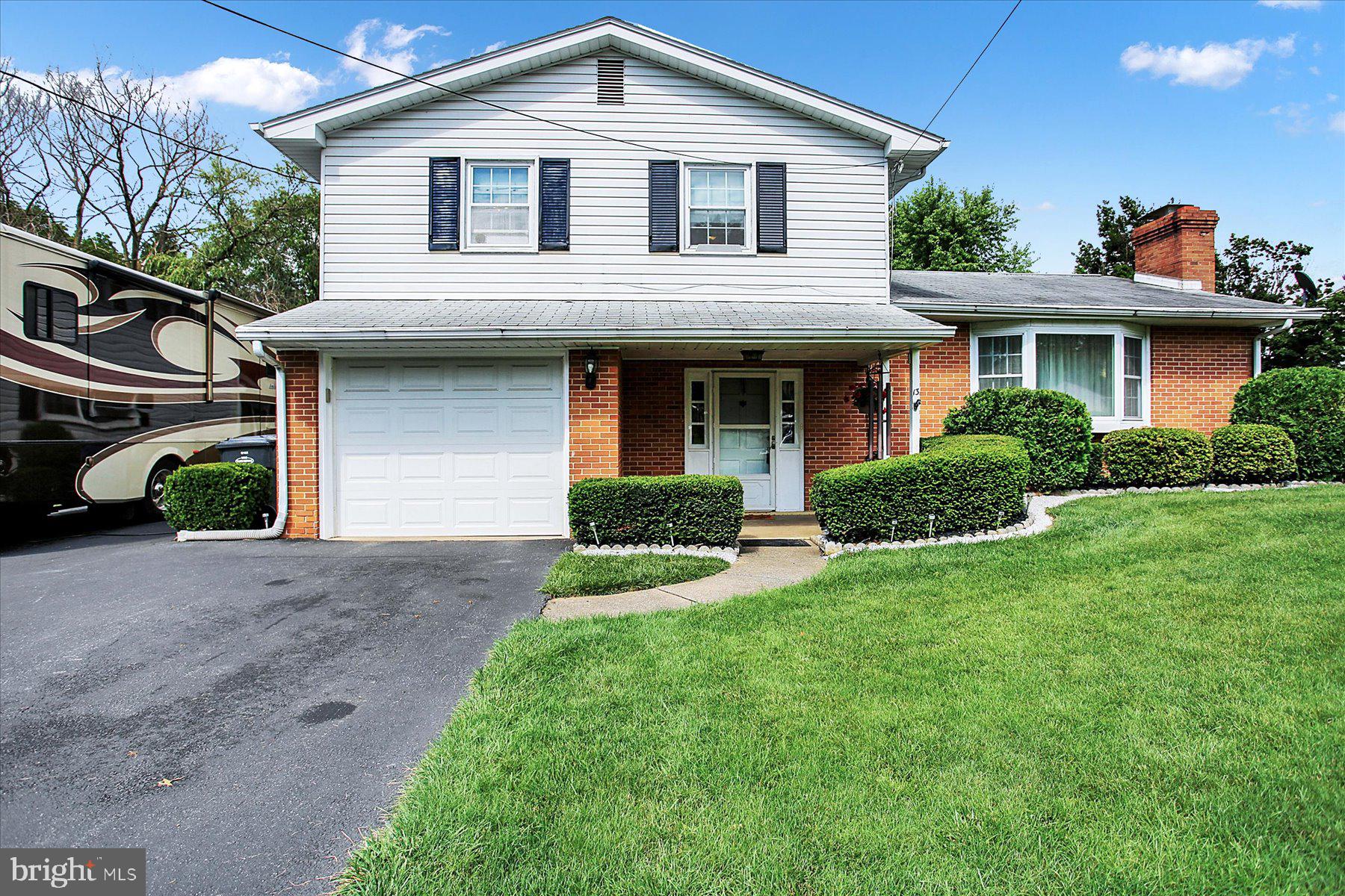 13 Hemlock Drive, Mechanicsburg, PA 17055 Compass