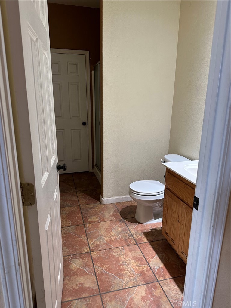 491 Hydrangea Court Merced, CA 95341 - Photo 11 of 25 downstairs bathroom