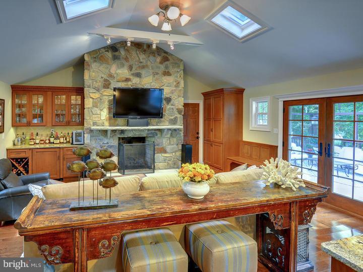 461 Cassatt Road Berwyn, PA 19312 - Photo 14 of 25 Family Room