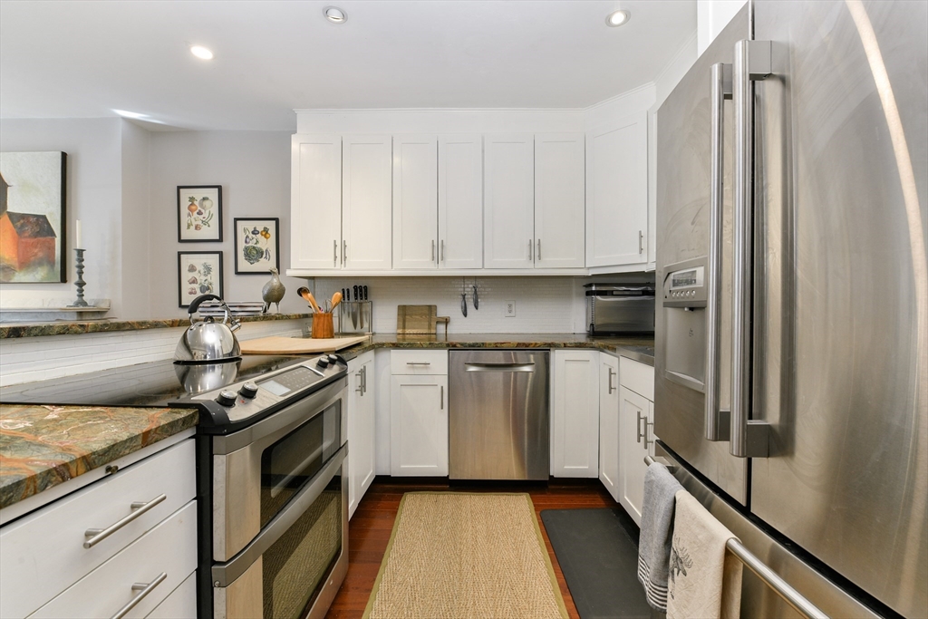 107 Appleton Street, Unit 2 Boston, MA 02116 - Photo 7 of 15 Gallery Image 7