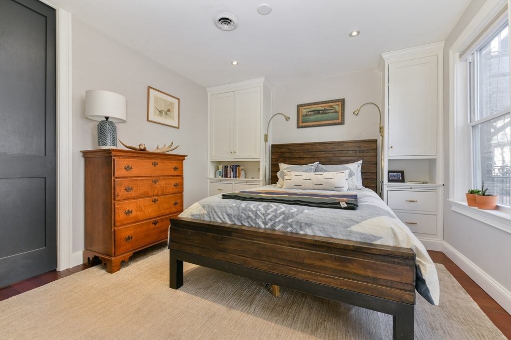 107 Appleton Street, Unit 2 Boston, MA 02116 - Photo 10 of 15 Gallery Image 10